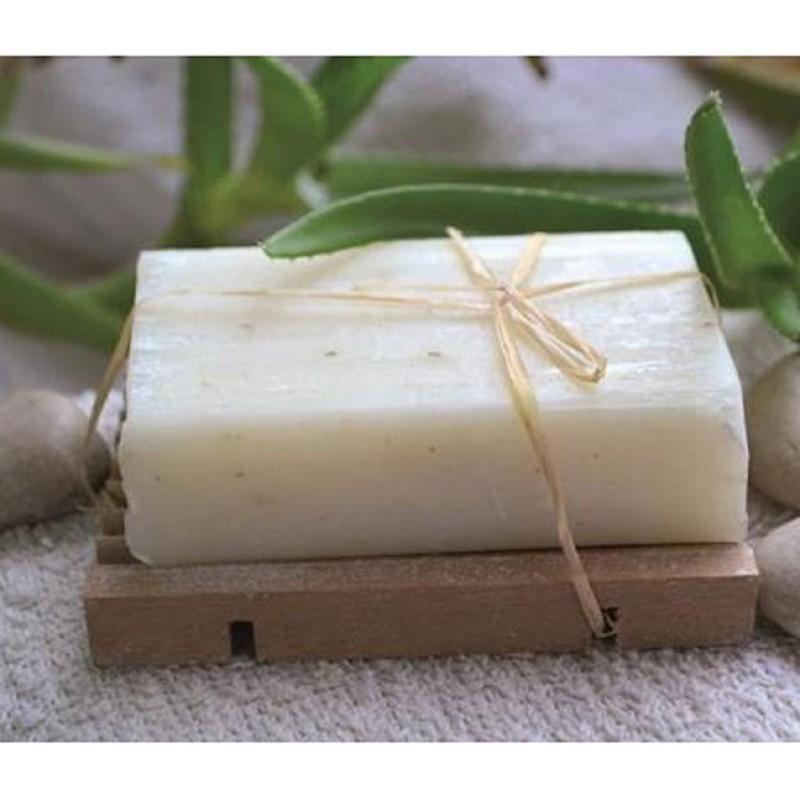 Handgefertigte Seife mit Rohseife und Aloe Vera