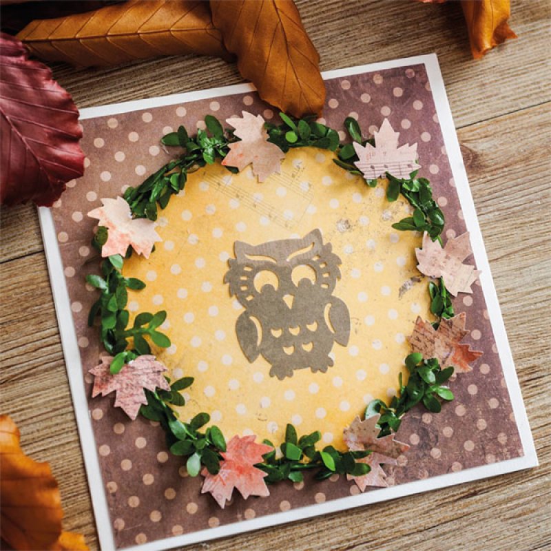 Einladungskarte mit Stanzteil Blatt