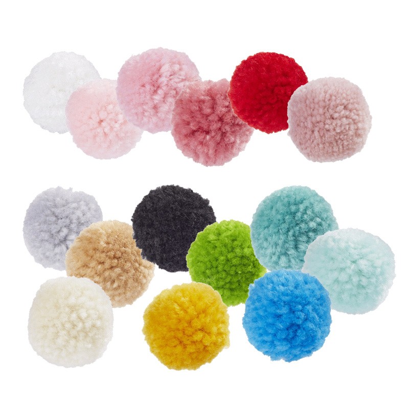 Pompons in vielen bunten Farben